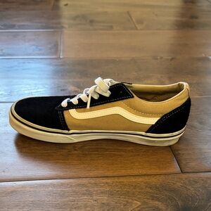 Vans Men's Black and Tan Sneakers